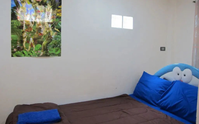 Plaifah Bungalow Koh Sichang