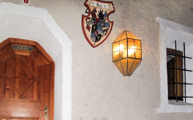 Burg Biedenegg mit Schlosscaf Flie