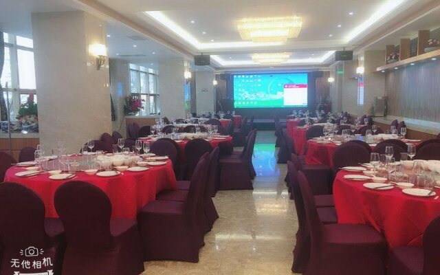 Hongyang Hotel Shenzhen North Railway Station