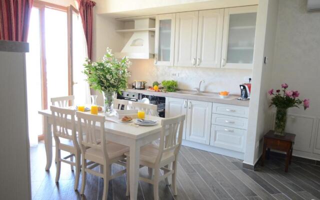Belleview Residence