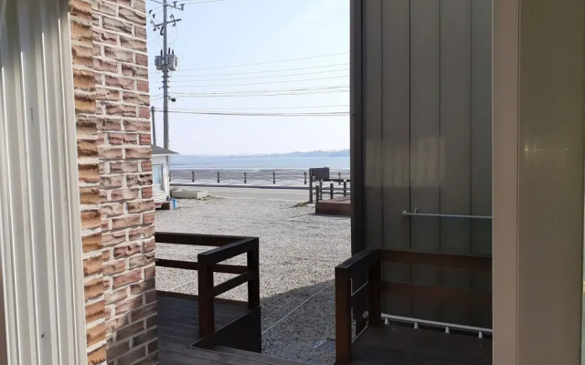 Jebudo Yeonliji Pension