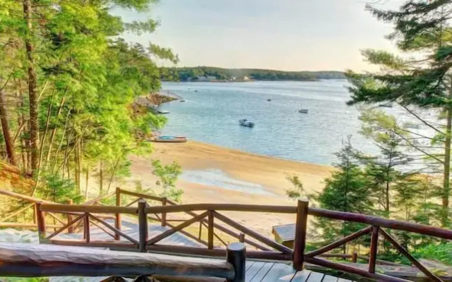 The Summit Boathouse