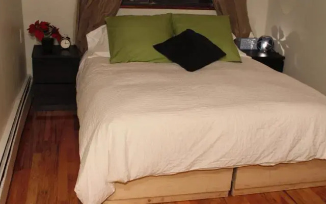 Smith Regency Three/Four-Bedroom Condominium