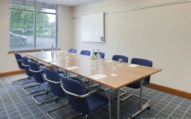 Holiday Inn High Wycombe M40, Jct. 4 by IHG