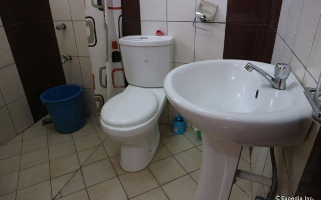 Tia Mer's Guest House