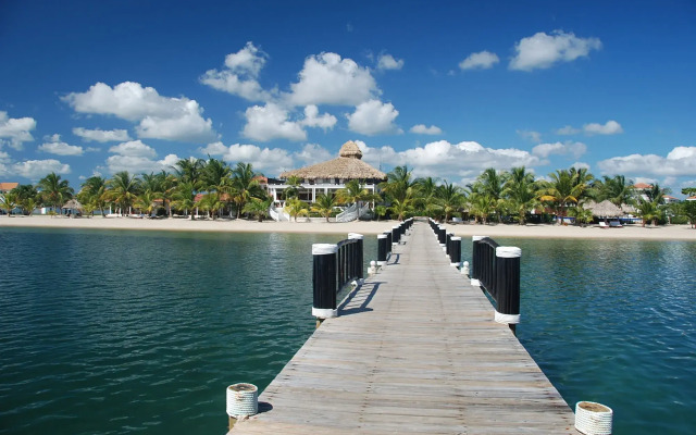 Placencia Resort