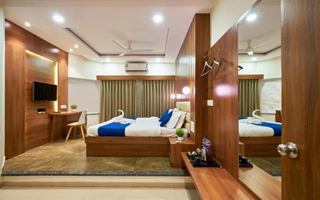 Hotel Sai Deluxe