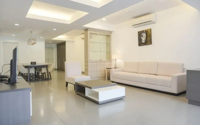 Big And Cozy 3Br Apartment At Simprug Park Residences