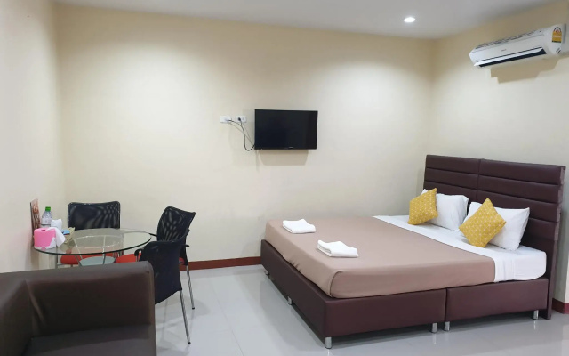 Friend's House Resort
