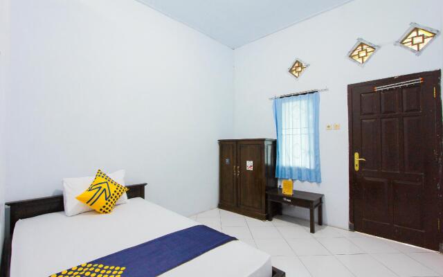 SPOT ON 2288 Kost Mittasukha Family