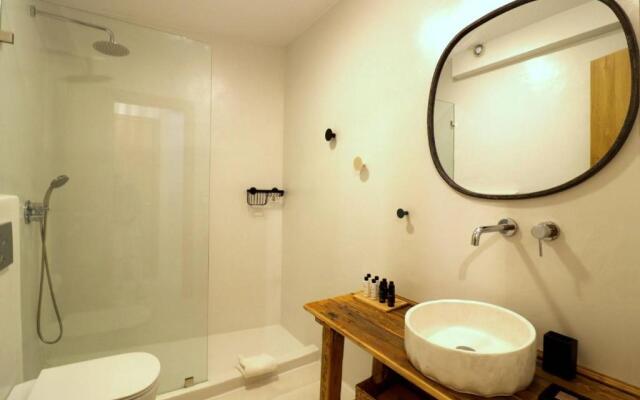 The Nine Graces - Agia Anna Beach Apartements