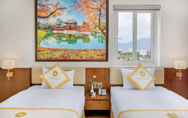 Merry Hotel