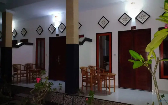Dwiki Putra Home Stay