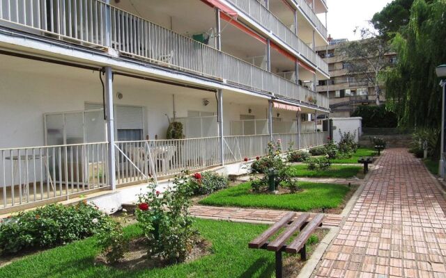 Apartamentos Hesperia / Alfonso I Palmyra