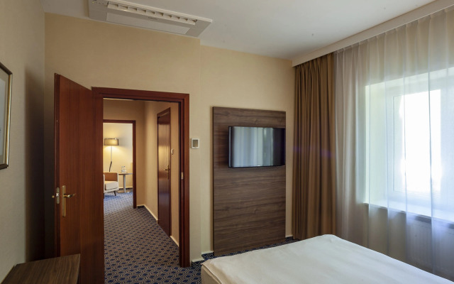 Warmiński Hotel & Conference