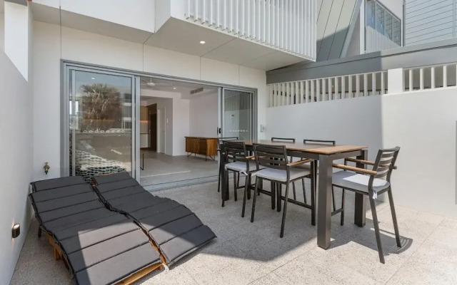 Brand New Ocean Avenue Townhouse