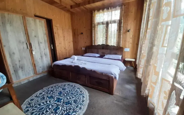Srichan Resorts