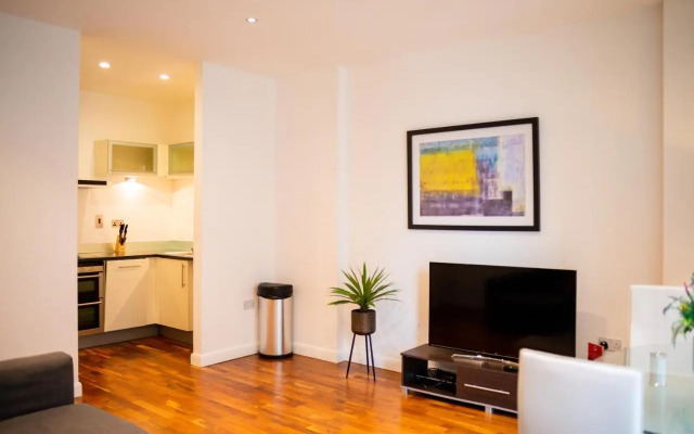 South Quay Serviced Apartments By Mysquare