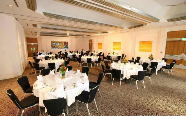 Beales Hotel