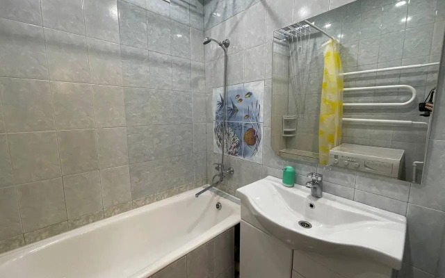 Апартаменты Мир на улице Геологоразведчиков 16