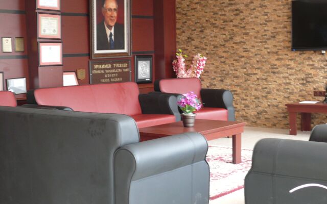 Zarha Mountain Resort