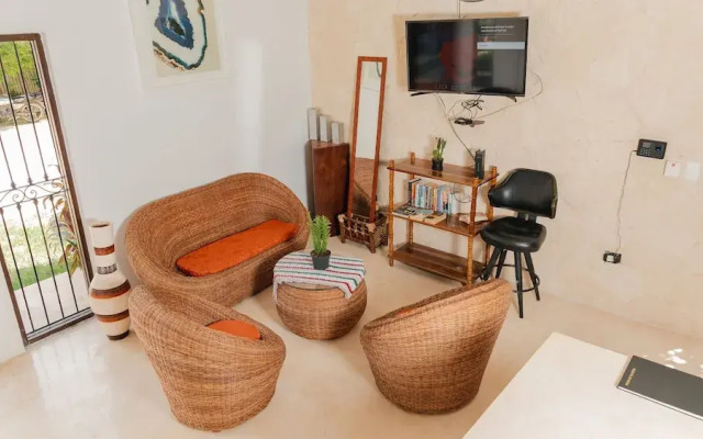 hotel y hostal nojoch che