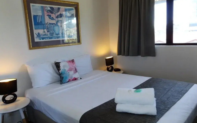 Milton Motel Apartments