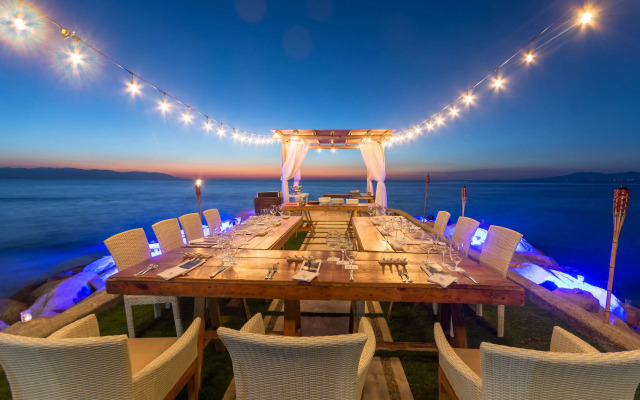 Villa Premiere Boutique Hotel & Romantic Getaway