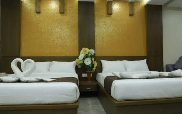 Mmr Royal Suites