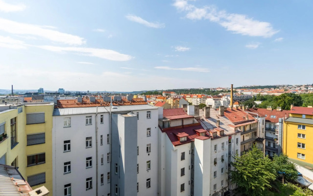 Penthouse with panoramic city view in Elite Rezidence