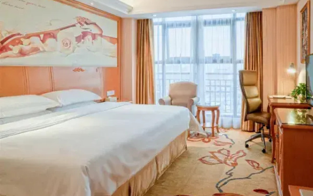 Vienna Hotel