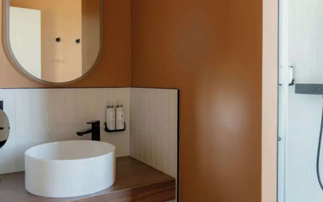 Hotel Fort St Laurent Lyon - Handwritten Collection