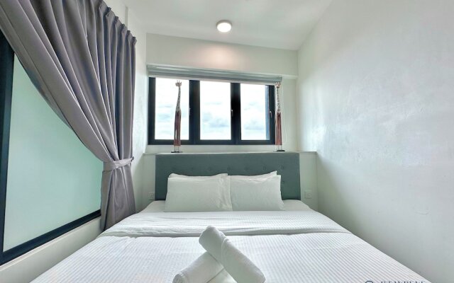 Almas Suites Puteri Harbour by Stayrene