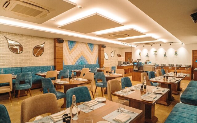 Playotel Premier Vijay Nagar