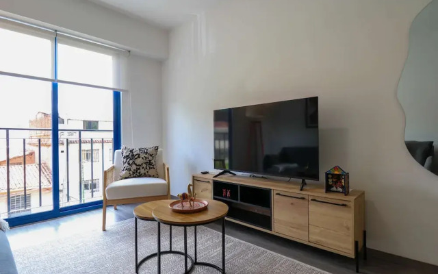 w Radiant 1BR w Perfect Balcony in Cusco
