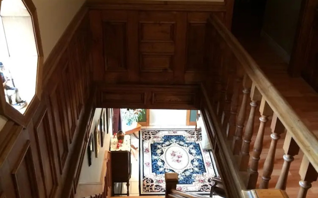 The Peak Sunset Bed & Breakfast