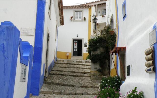 Casa de Sao Thiago d' Obidos