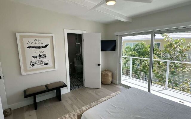 Treasure Harbor Hideaway