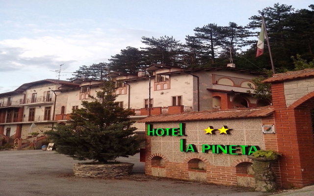 Hotel Ristorante La Pineta