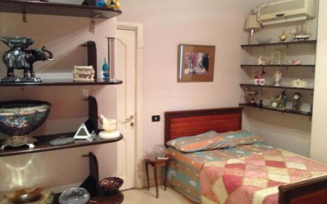 300 sqm2 flat in Cairo
