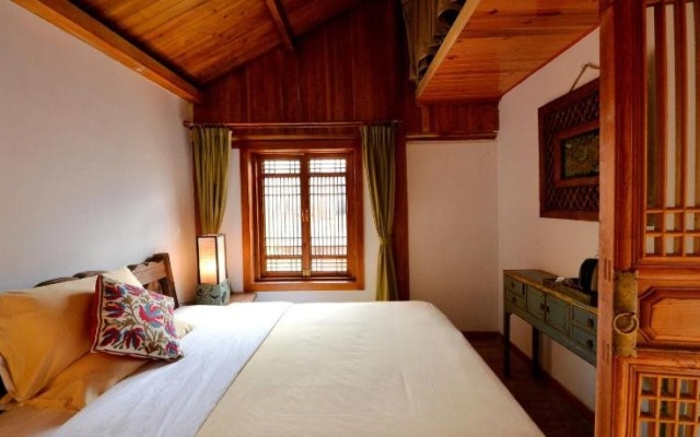 Lijiang Sunshine Garden Villa – Guest Rooms – Lijiang