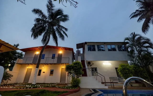 Sri Sai Holiday Inn