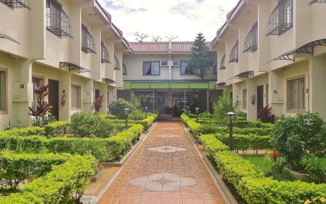 Baguio Holiday Villas