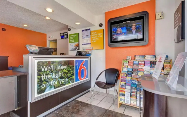 Motel 6 – Santa Rosa, CA - South