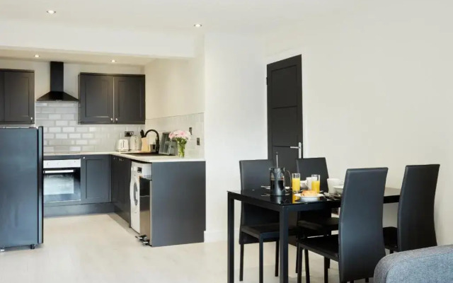 Dove Dale Apartment