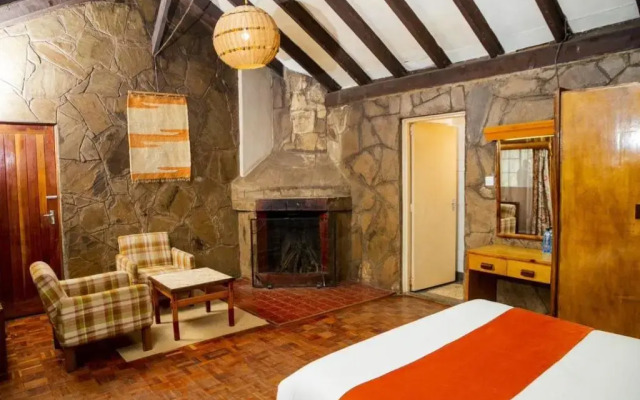 Naro Moru River Lodge