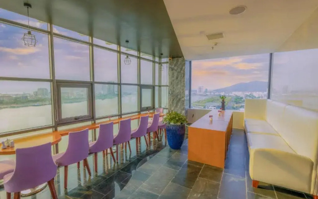 Star City Riverside Hotel by Haviland