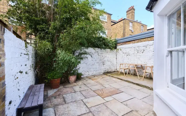 The Maida Hill Hideout - 2bdr Flat With Courtyard