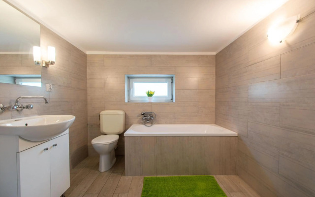 Corka Rybaka Apartments