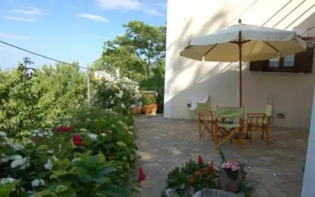 Guesthouse 4 Epoxes